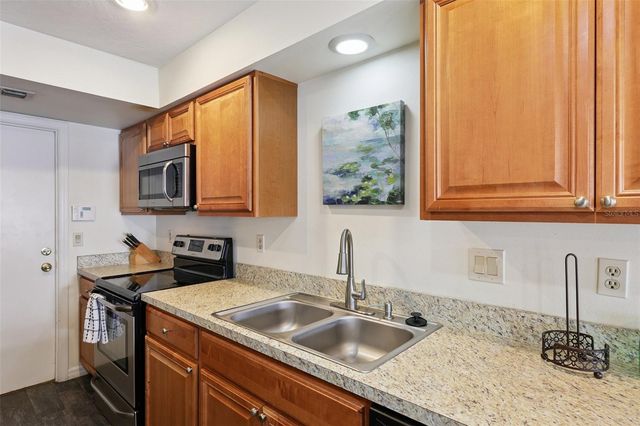 7505 23RD AVENUE DRIVE W, Bradenton, FL 34209