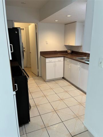 231 NW 20th St, Pompano Beach, FL 33060