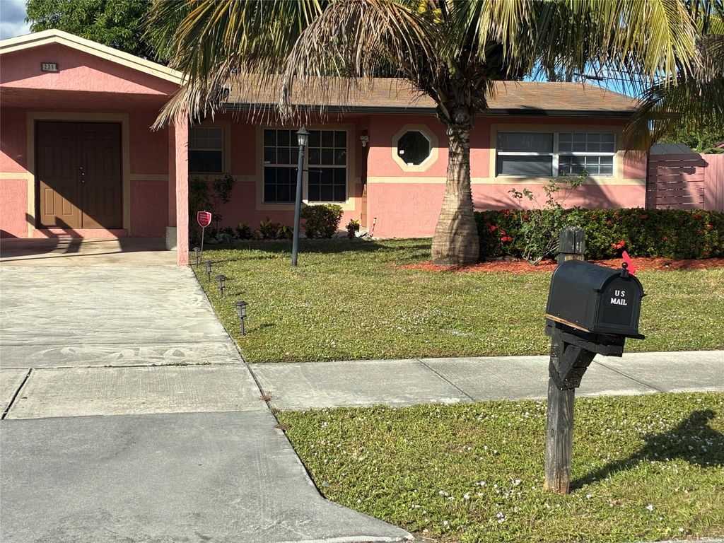 231 NW 20th St, Pompano Beach, FL 33060