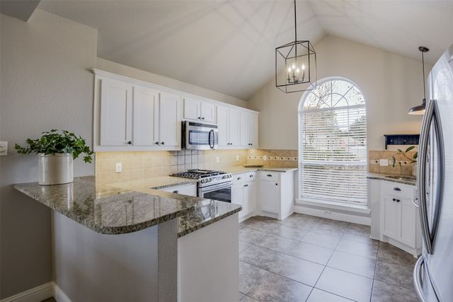 9 Maree Court, Waxahachie, TX 75165