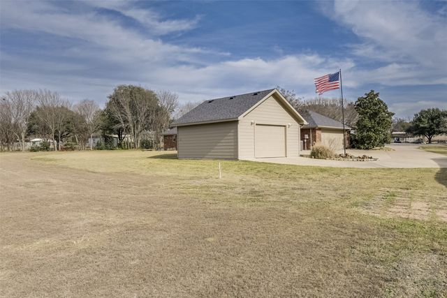 9 Maree Court, Waxahachie, TX 75165