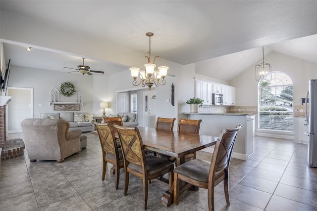 9 Maree Court, Waxahachie, TX 75165