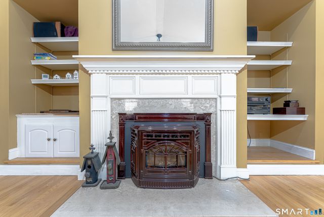 366 Charcoal Avenue, Middlebury, CT 06762