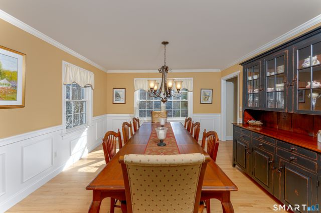 366 Charcoal Avenue, Middlebury, CT 06762