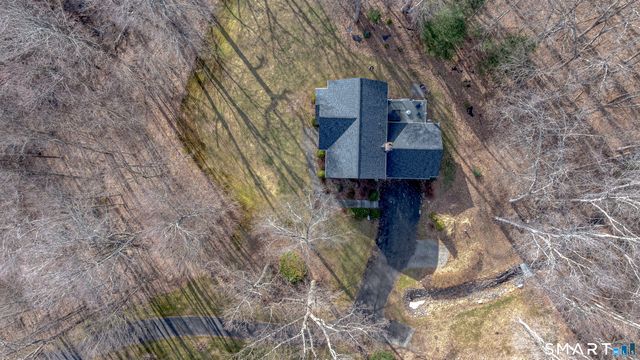 366 Charcoal Avenue, Middlebury, CT 06762