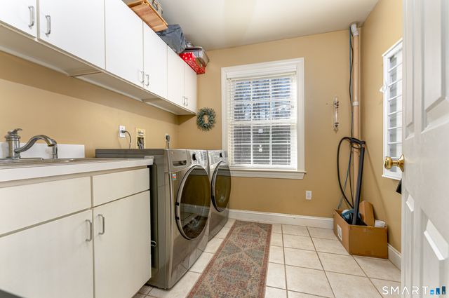 366 Charcoal Avenue, Middlebury, CT 06762