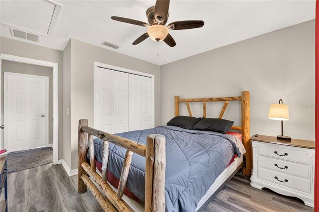 6 OAK CIRCLE COURSE, Ocala, FL 34472