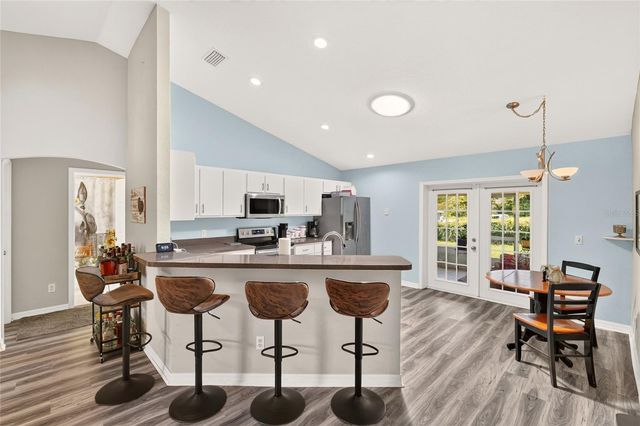 6 OAK CIRCLE COURSE, Ocala, FL 34472