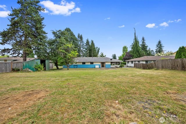 301 SW 108th Street, Everett, WA 98204