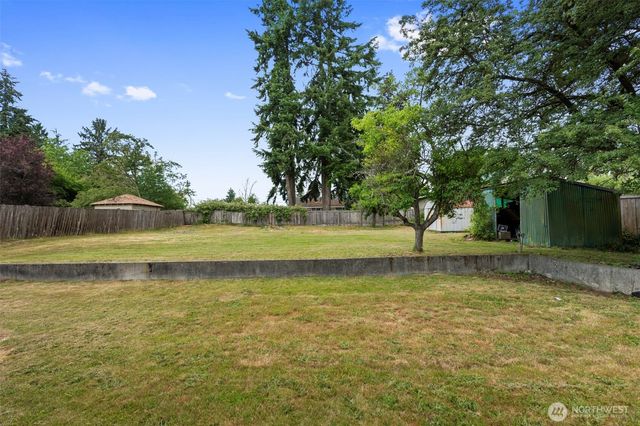 301 SW 108th Street, Everett, WA 98204