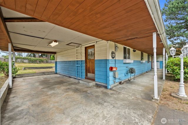301 SW 108th Street, Everett, WA 98204