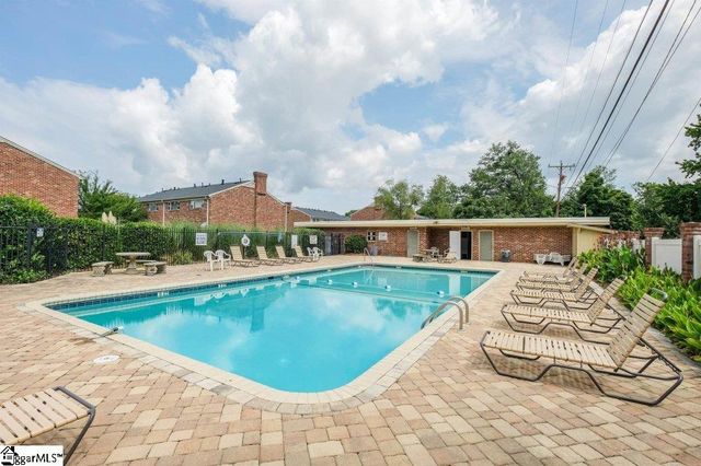 2530 E North Street Unit 9J, Greenville, SC 29615