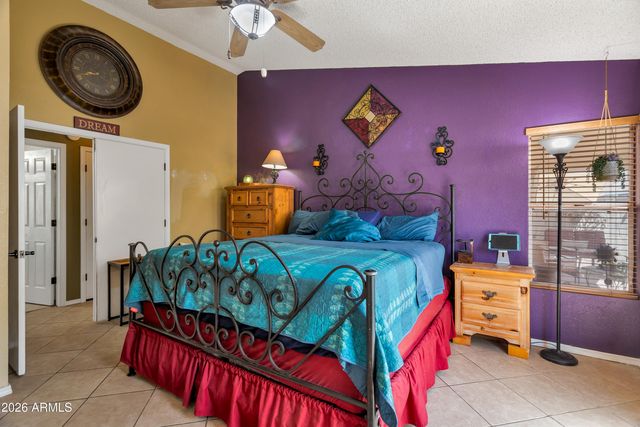911 E ANNETTE Drive, Phoenix, AZ 85022
