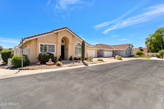 911 E ANNETTE Drive, Phoenix, AZ 85022