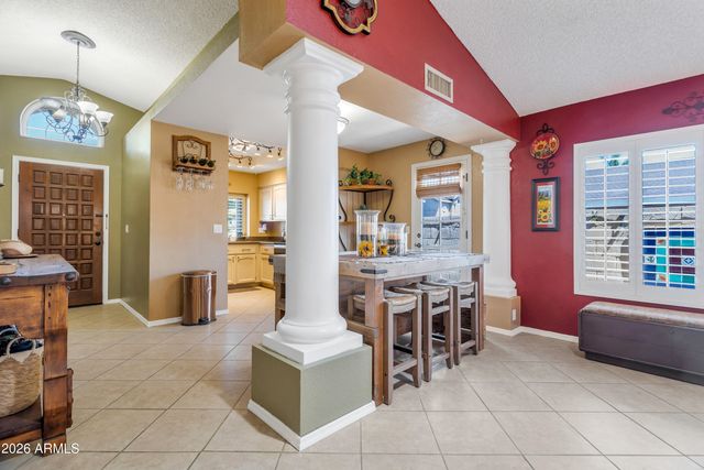 911 E ANNETTE Drive, Phoenix, AZ 85022