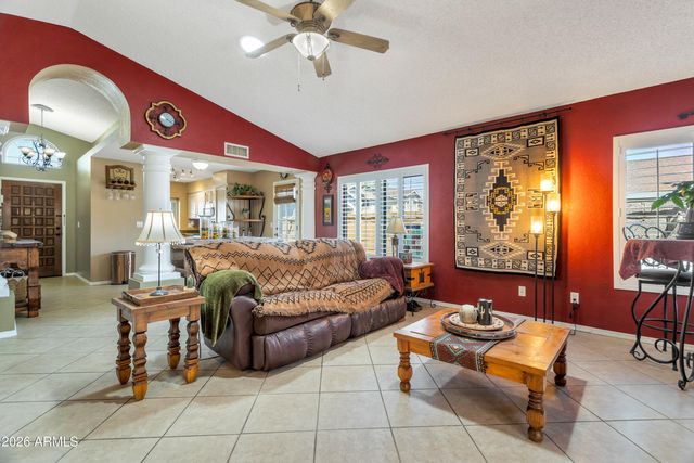 911 E ANNETTE Drive, Phoenix, AZ 85022