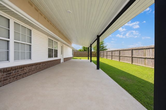 814 Colley Street, Lowell, AR 72745