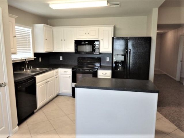 6823 Manor Terrace Lane, Richmond, TX 77469