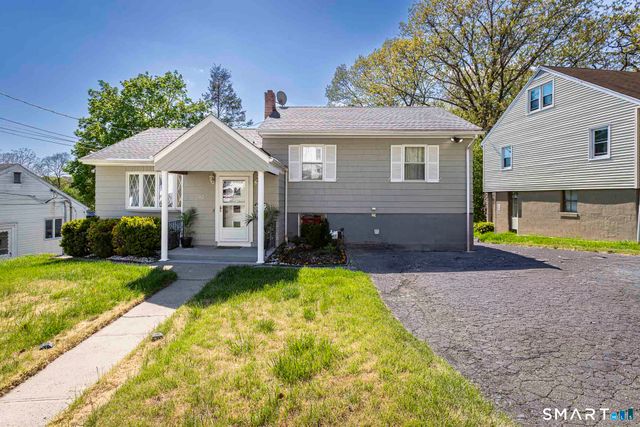 42 Coppola Terrace, Derby, CT 06418