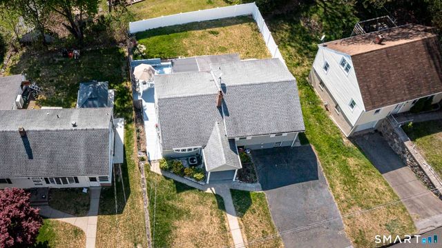 42 Coppola Terrace, Derby, CT 06418