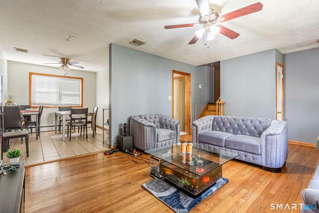 42 Coppola Terrace, Derby, CT 06418