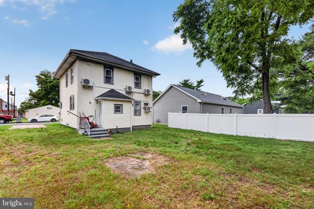 437 SHERIDAN AVE, Paulsboro, NJ 08066