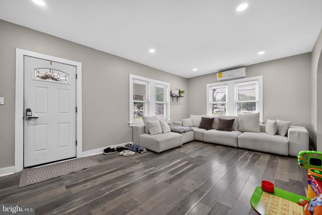 437 SHERIDAN AVE, Paulsboro, NJ 08066