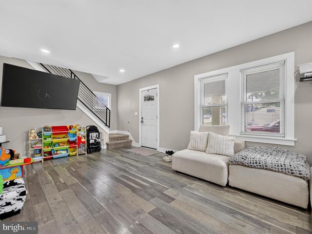 437 SHERIDAN AVE, Paulsboro, NJ 08066