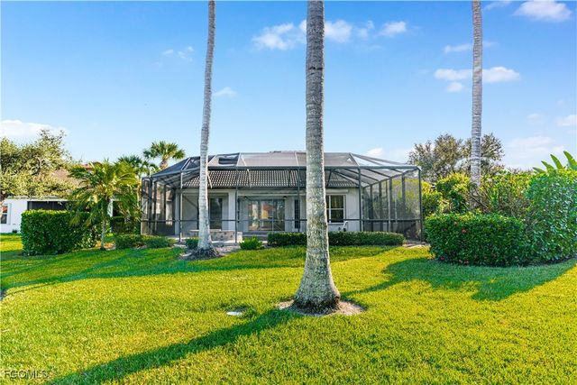 11105 Sea Tropic LN, Fort Myers, FL 33908