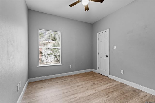 17828 Barrett Ln, Baton Rouge, LA 70817