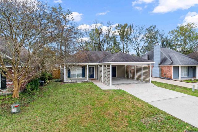 17828 Barrett Ln, Baton Rouge, LA 70817
