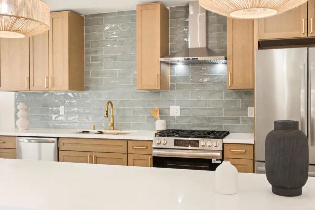 2851 Grandview Street, San Diego, CA 92110