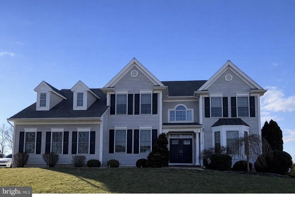 2 MATTHEW COURT, Cream Ridge, NJ 08514