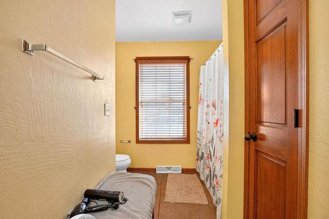 1729 JUSTIN DRIVE, Omro, WI 54963