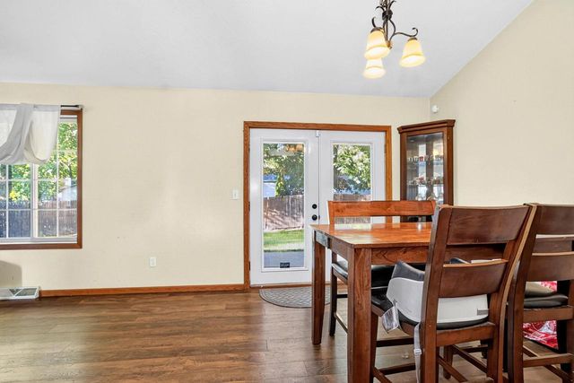 1729 JUSTIN DRIVE, Omro, WI 54963
