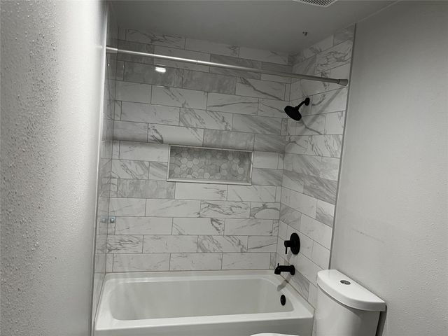 2001 Bering Drive 7H, Houston, TX 77057