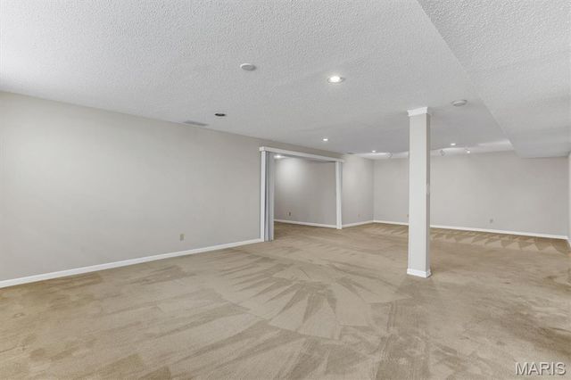 2163 Farnsworth Drive, O'fallon, MO 63368