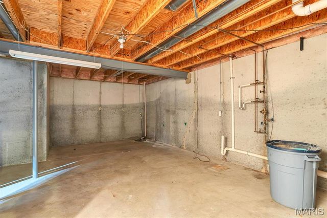 2163 Farnsworth Drive, O'fallon, MO 63368