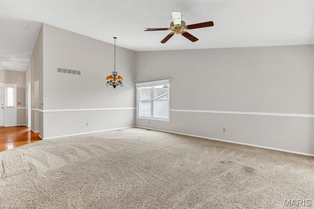2163 Farnsworth Drive, O'fallon, MO 63368