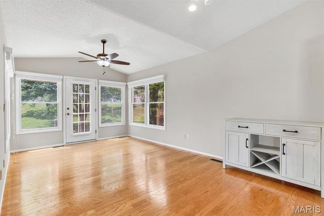 2163 Farnsworth Drive, O'fallon, MO 63368