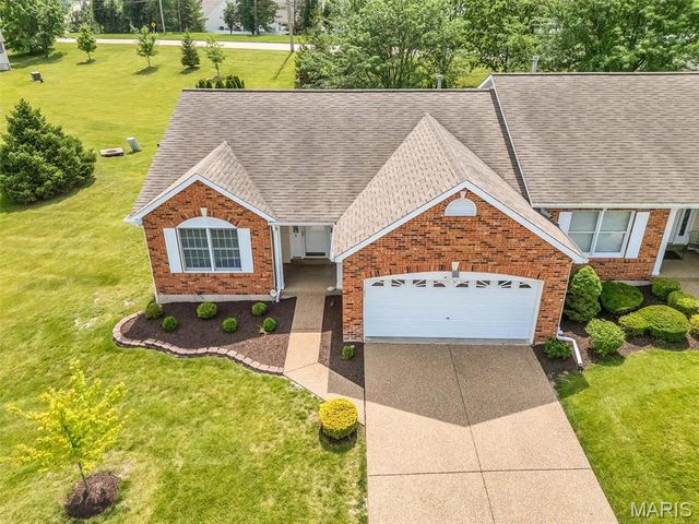 2163 Farnsworth Drive, O'fallon, MO 63368
