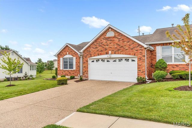 2163 Farnsworth Drive, O'fallon, MO 63368