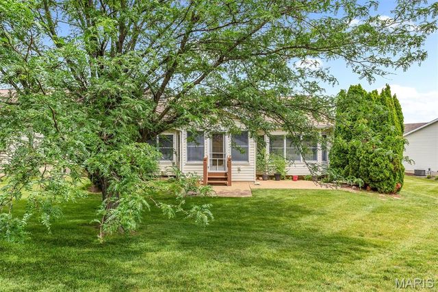 2163 Farnsworth Drive, O'fallon, MO 63368