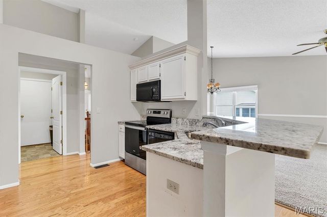 2163 Farnsworth Drive, O'fallon, MO 63368