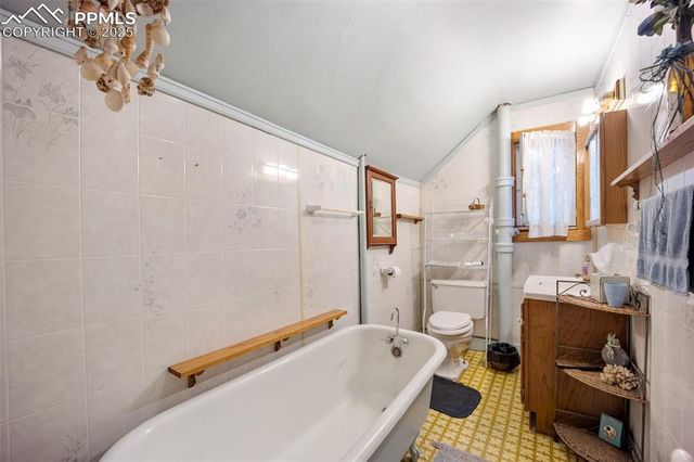 2402 W Uintah Street, Colorado Springs, CO 80904