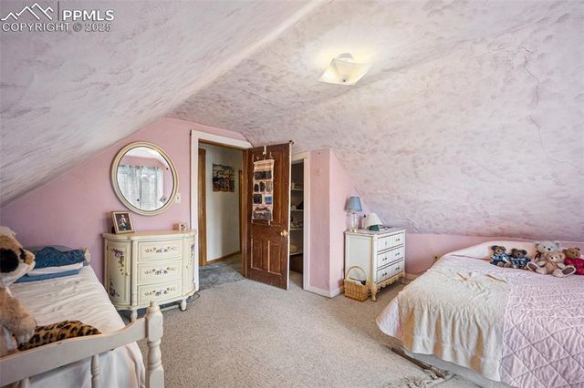 2402 W Uintah Street, Colorado Springs, CO 80904