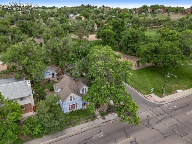 2402 W Uintah Street, Colorado Springs, CO 80904