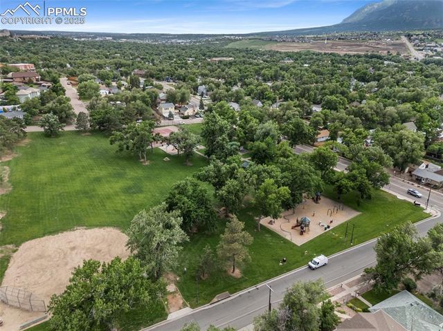 2402 W Uintah Street, Colorado Springs, CO 80904