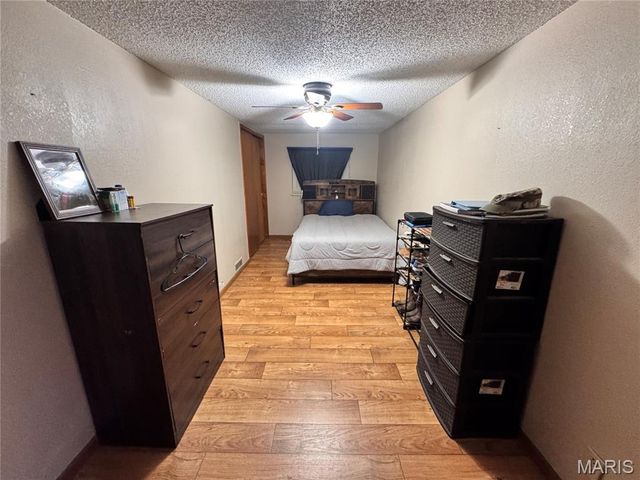 14280 W Sunrise Lake Drive, De Soto, MO 63020