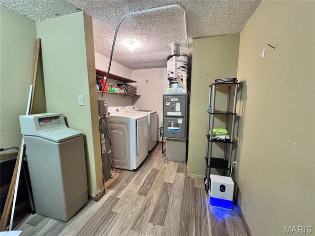 14280 W Sunrise Lake Drive, De Soto, MO 63020